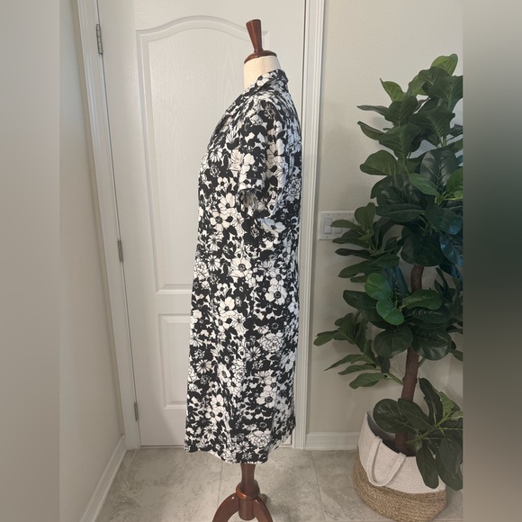 Sag Harbor Black and White Floral Midi Shirt Dress - Picture 4 of 10